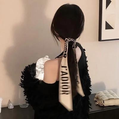 红色八爪女